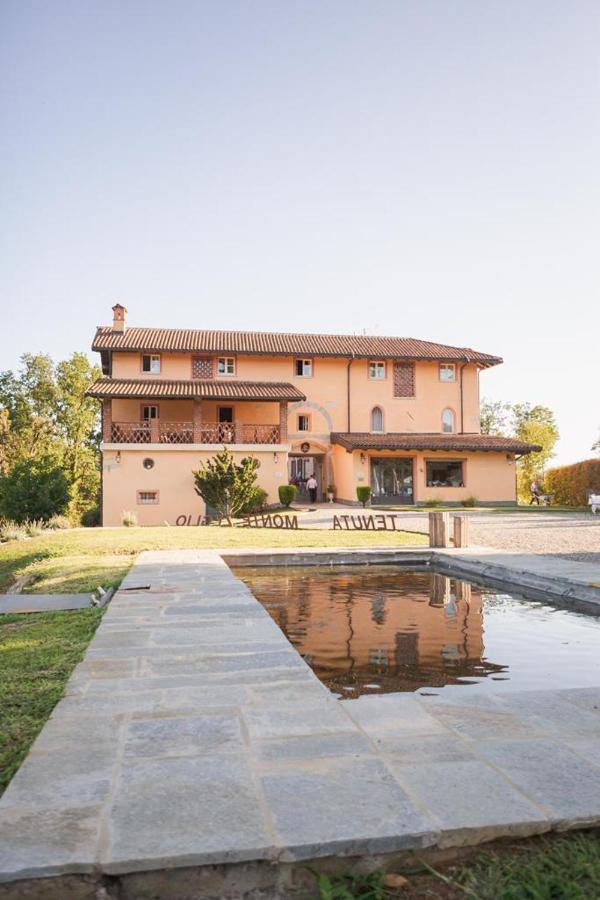 Tenuta Montezeglio Country Family House Invorio Inferiore Екстер'єр фото